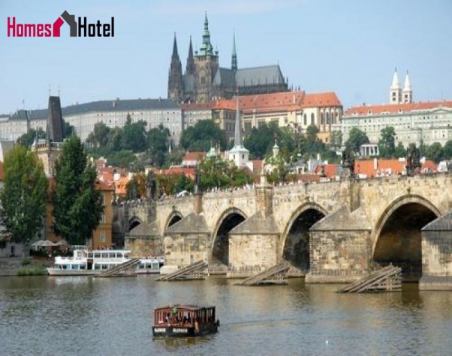 Cozy, Sunny & Safe Apartment in the Heart of Prague, Free Wifi