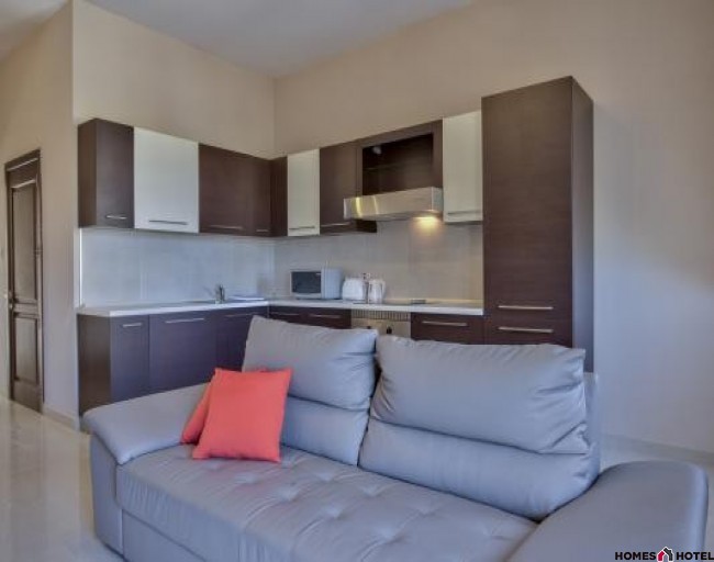 Sliema Spacious & Modern Central Apartment