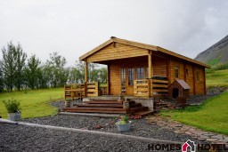 Guesthouse Birkifell / winter cabin