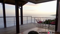 Designer Villas Near Wilderness with Exceptional Sea and Forest Views - Cliff Top House No.8 (Sleeps 4, 2 Bedrooms)